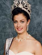 Dayanara Torres ·