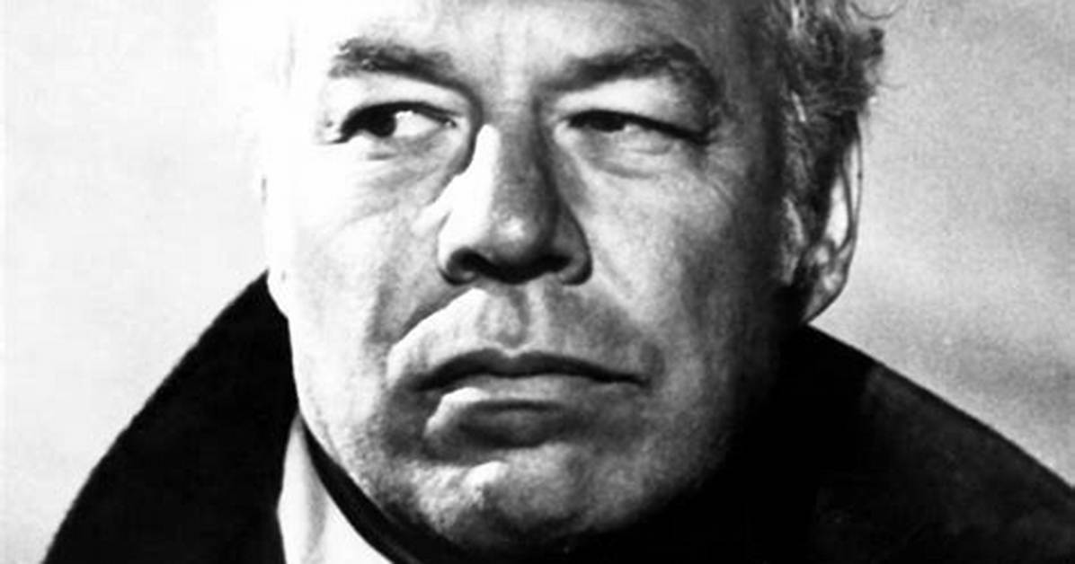 George Kennedy |
