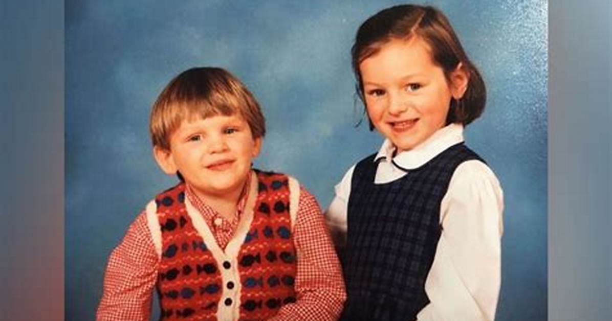 Know Her Siblings, Age & Bio ·