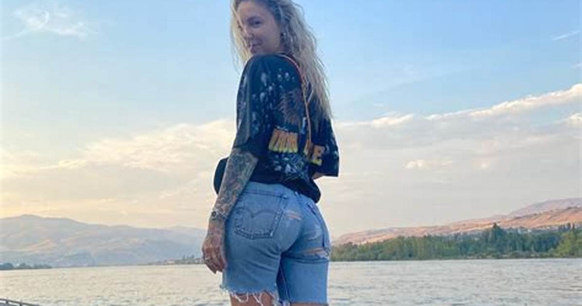 Lil Debbie