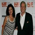 Wendy Crewson Bio, Family, Career, Husband, History, Measurements