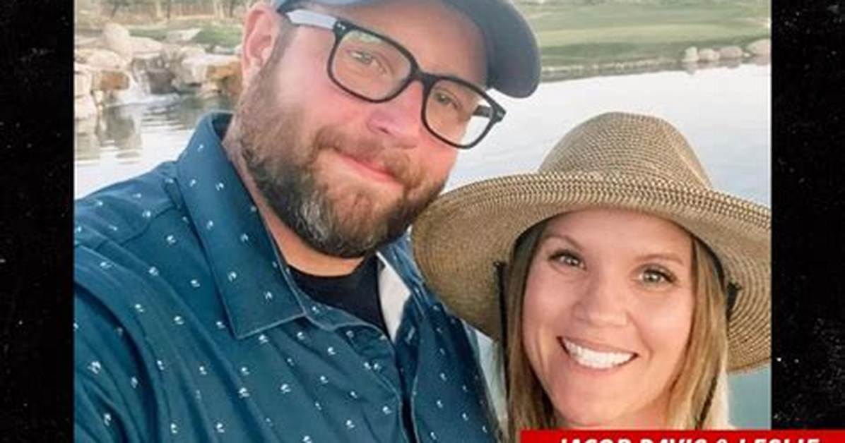 What Does Jacob Davis Do for Living? Unsellable Houses’ Leslie Davis Husband – Age Job and Wiki